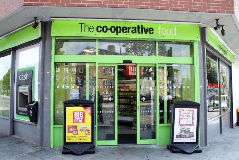 Aluminium_Shopfronts_in_Essex